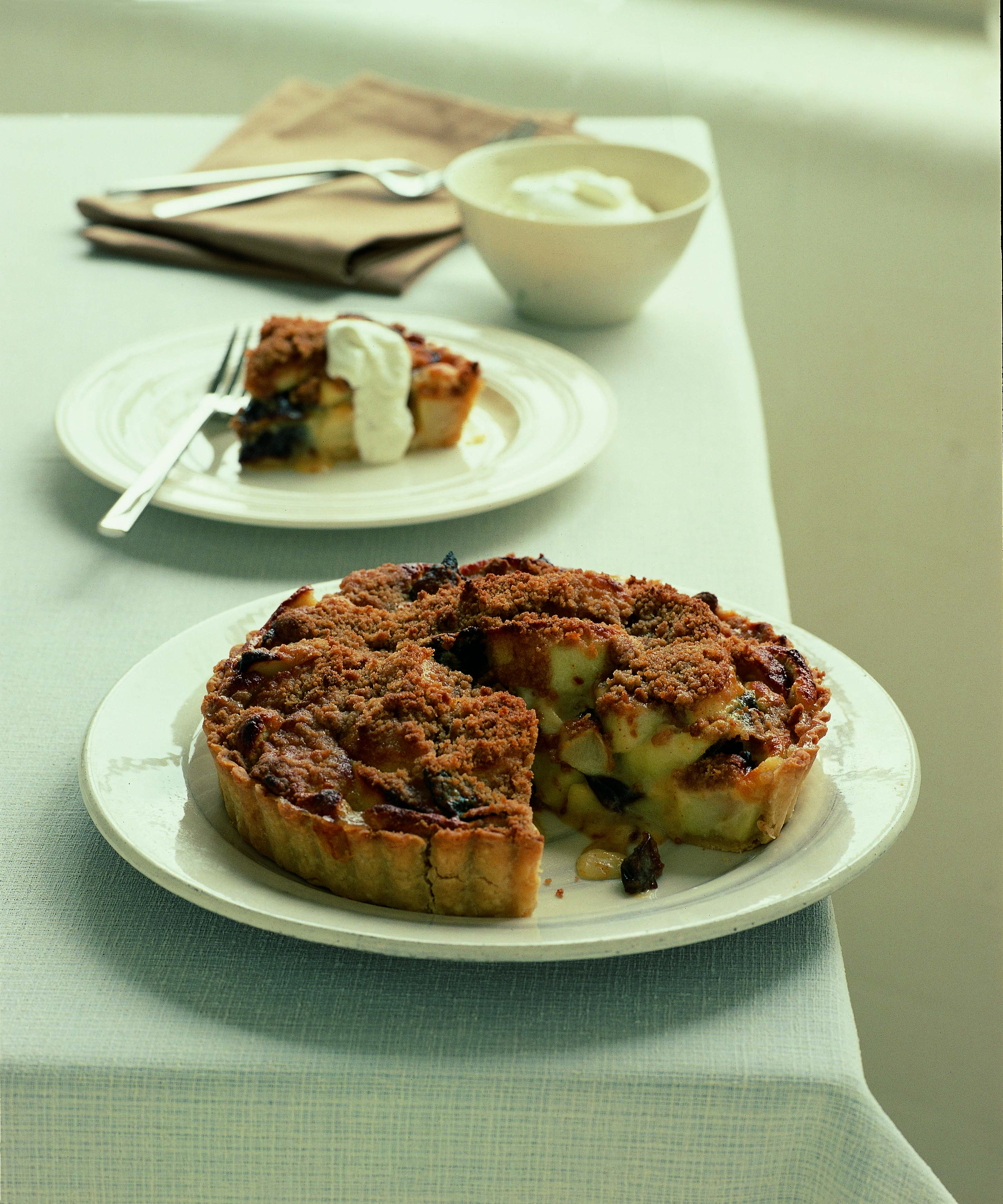 Deep Apple Sour-Cream Pie - Ainsley Harriott